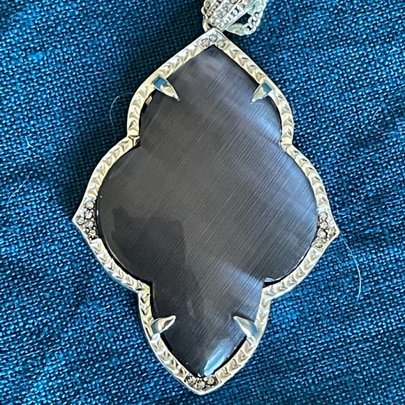 Stella & Dot necklace. - Picture 3 of 6